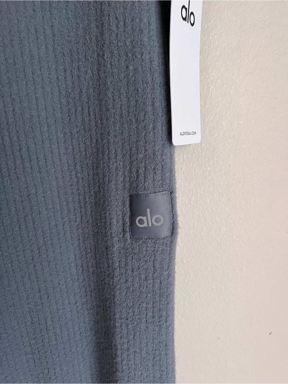 Alo Women’s Snuggle Up Sweater High Waist Wide Leg Pant Steel Grey Size L - Picture 3 of 15